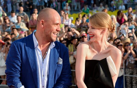 26-й Открытый Российский кинофестиваль "Кинотавр". Открытие