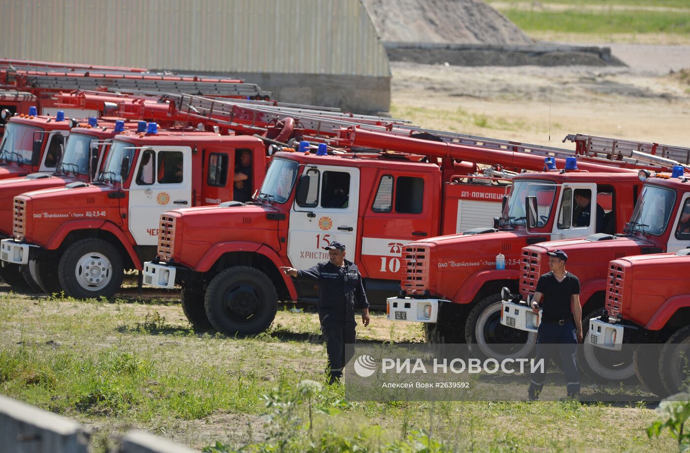 Пожар на нефтебазе в Киевской области