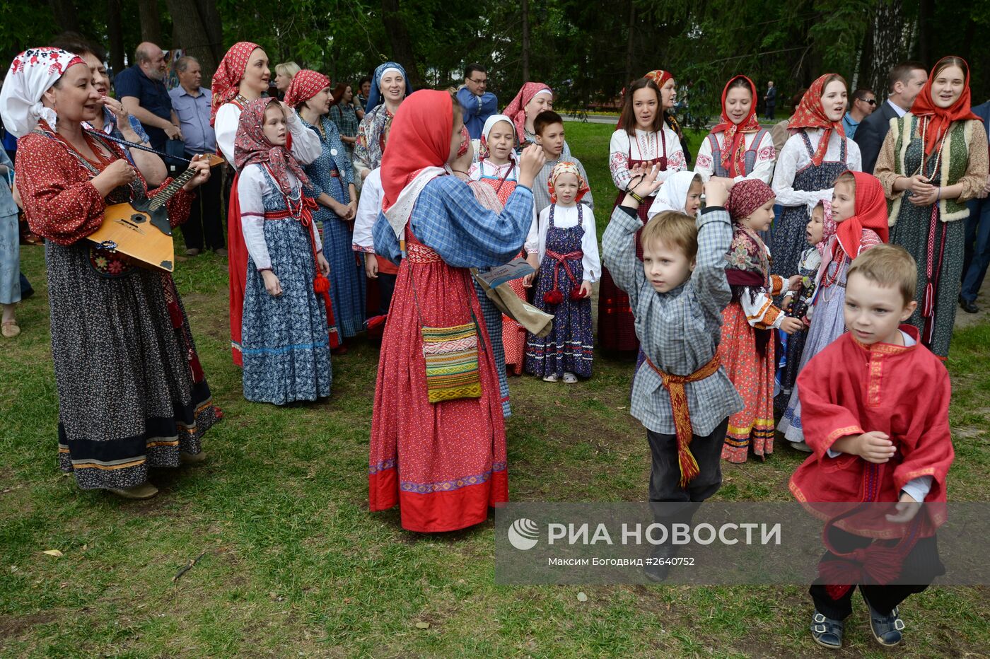 Празднование Дня России в регионах