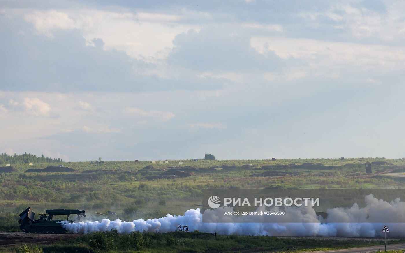 Демонстрационная программа Международного военно-технического форума "Армия-2015"