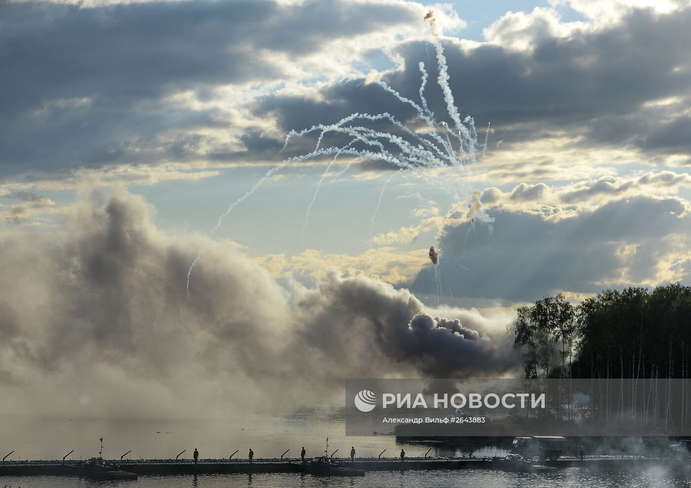 Демонстрационная программа Международного военно-технического форума "Армия-2015"