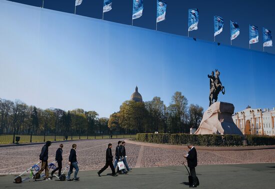 Подготовка к открытию Петербургского экономического форума