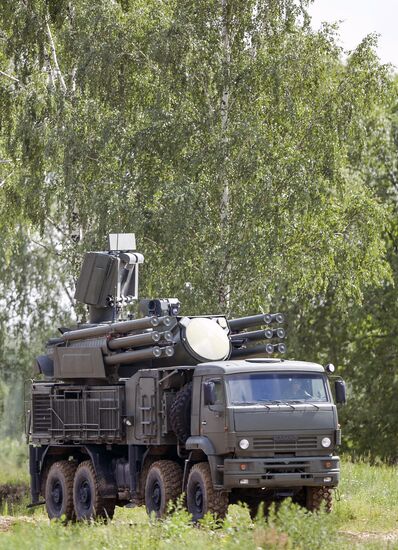 Международный военно-технический форум "АРМИЯ-2015". День второй