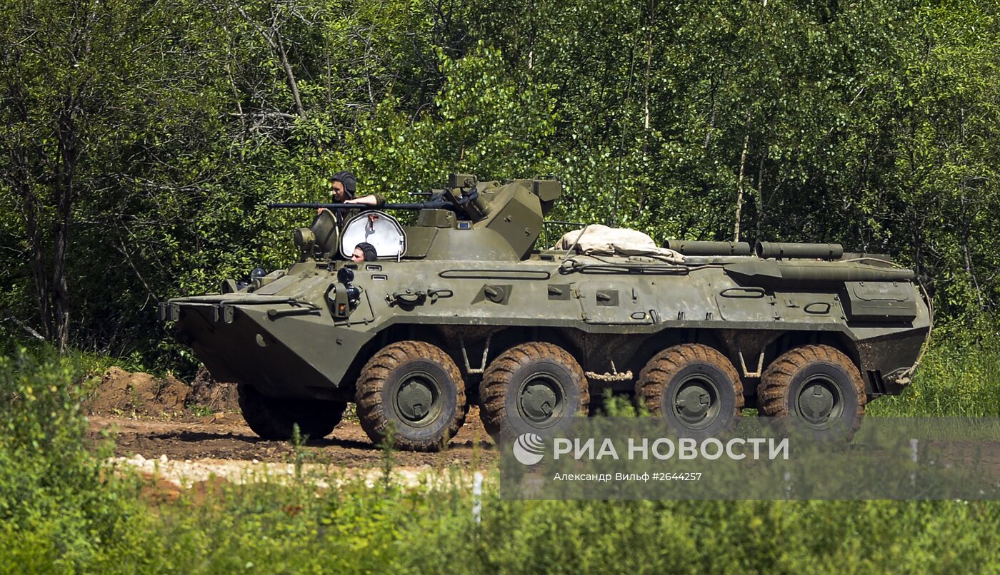 Международный военно-технический форум "АРМИЯ-2015". День второй