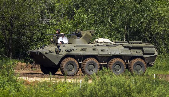 Международный военно-технический форум "АРМИЯ-2015". День второй