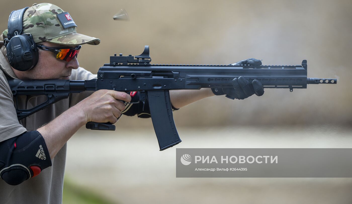 Международный военно-технический форум "АРМИЯ-2015". День второй