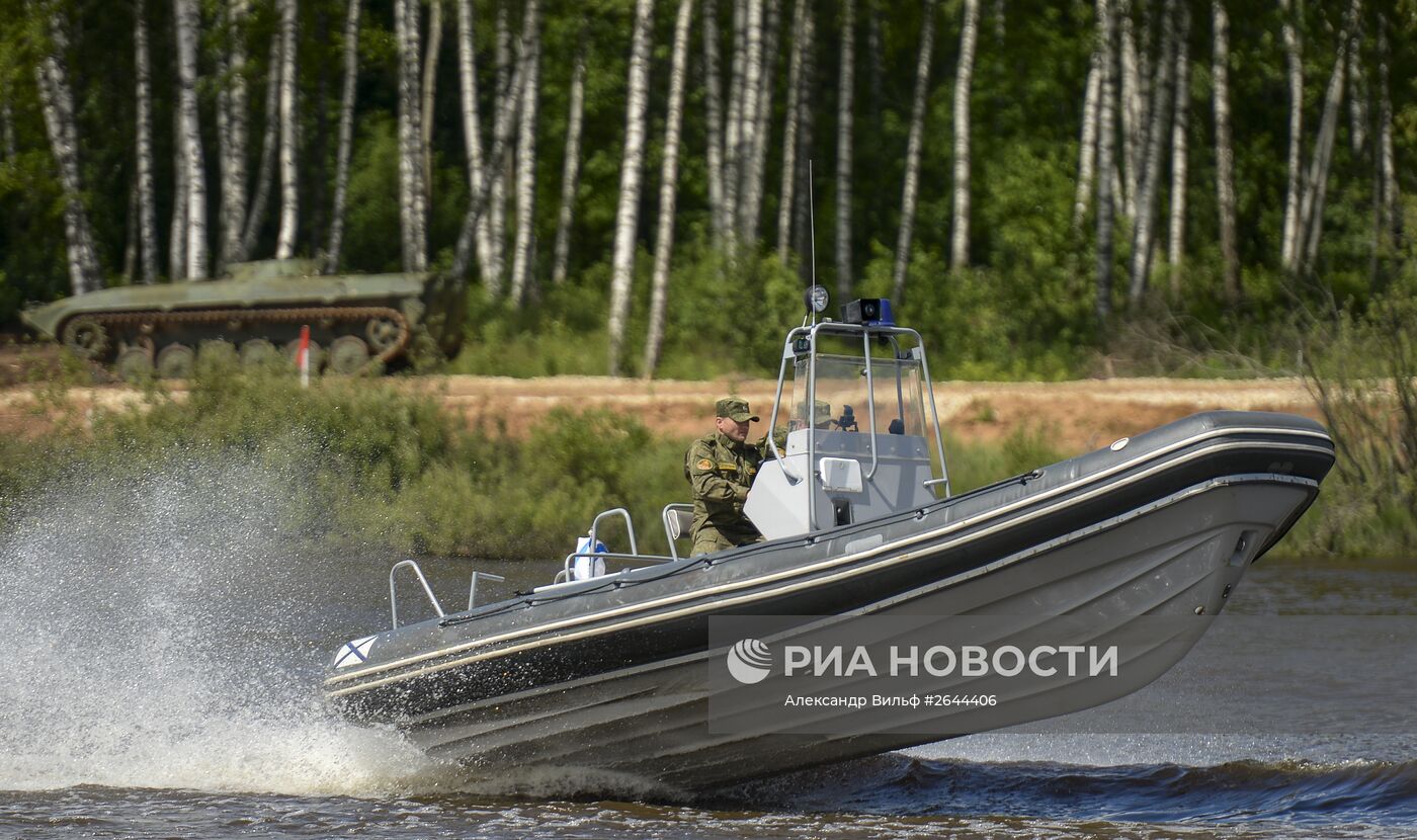 Международный военно-технический форум "АРМИЯ-2015". День второй