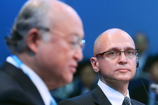 Панельная сессия "Развитие атомной энергетики в условиях меняющегося глобального рынка" в рамках ПМЭФ 2015