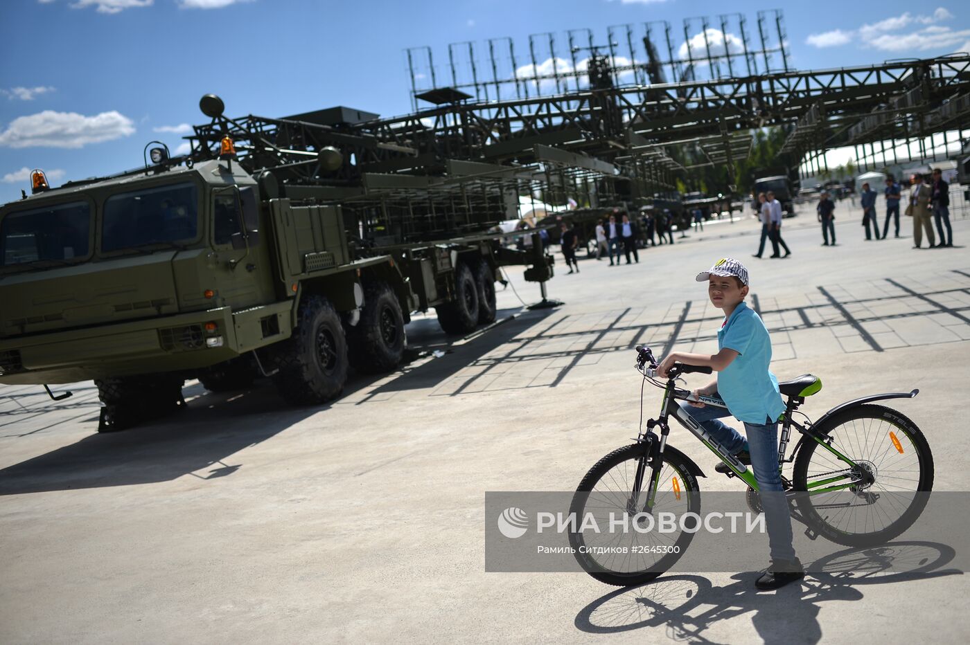 Международный военно-технический форум "АРМИЯ-2015". Третий день