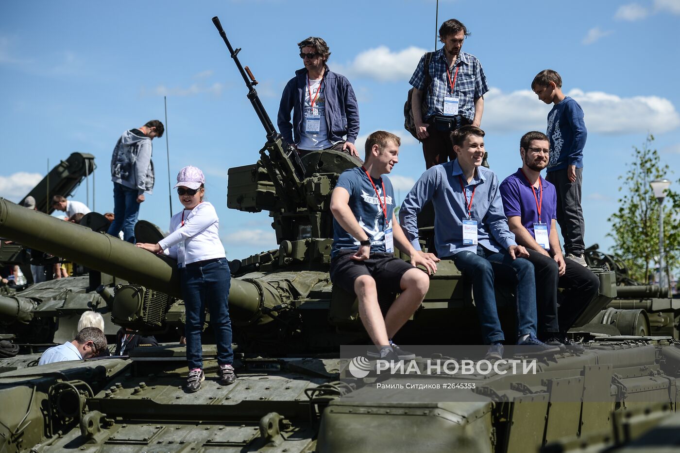 Международный военно-технический форум "АРМИЯ-2015". Третий день