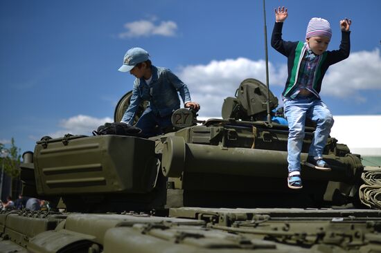 Международный военно-технический форум "АРМИЯ-2015". Третий день