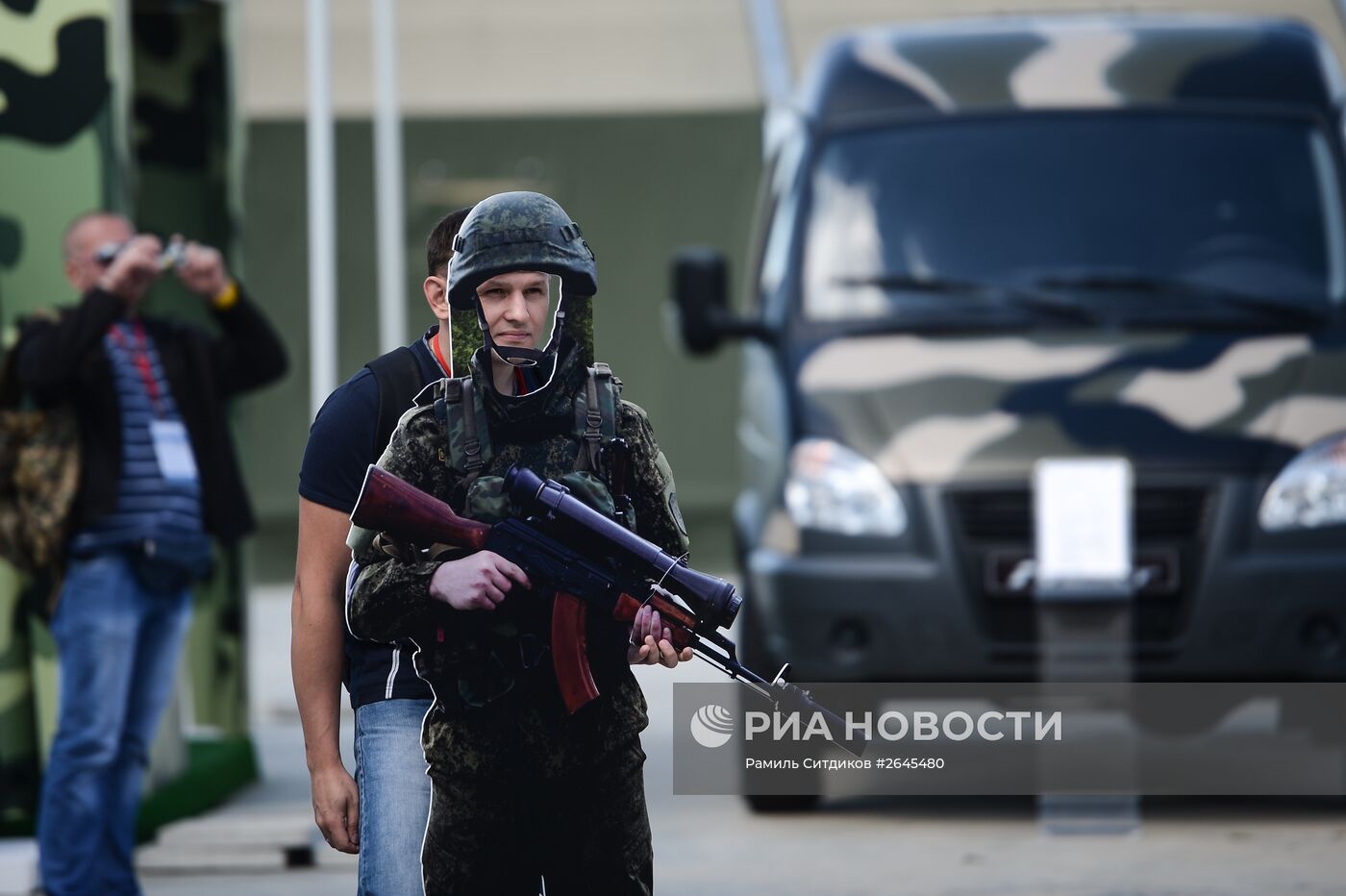 Международный военно-технический форум "АРМИЯ-2015". Третий день