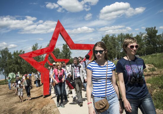 Международный военно-технический форум "АРМИЯ-2015". Третий день