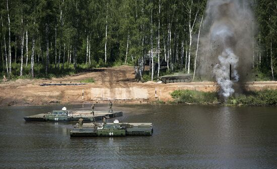Международный военно-технический форум "АРМИЯ-2015". Третий день
