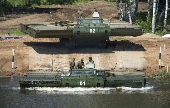 Международный военно-технический форум "АРМИЯ-2015". Третий день