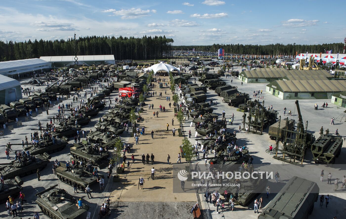 Международный военно-технический форум "АРМИЯ-2015". Третий день