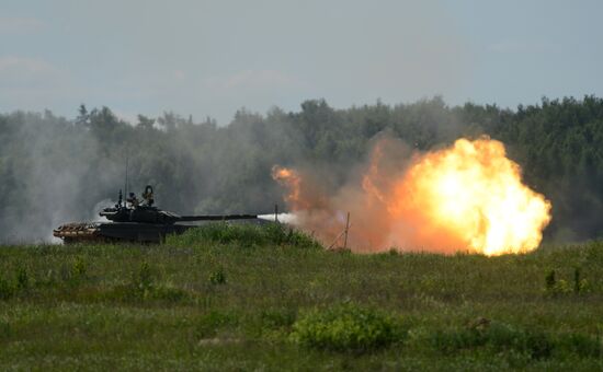 Международный военно-технический форум "АРМИЯ-2015". Третий день