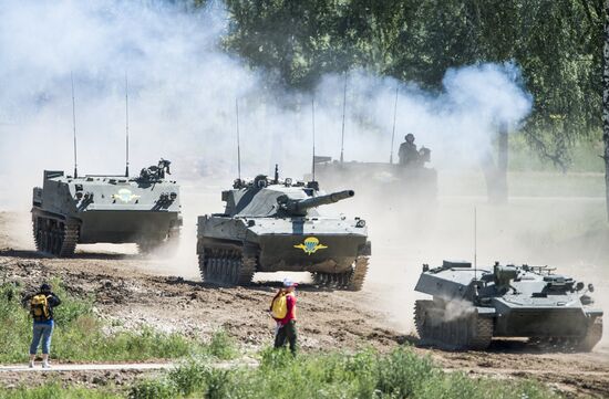 Международный военно-технический форум "АРМИЯ-2015". Третий день