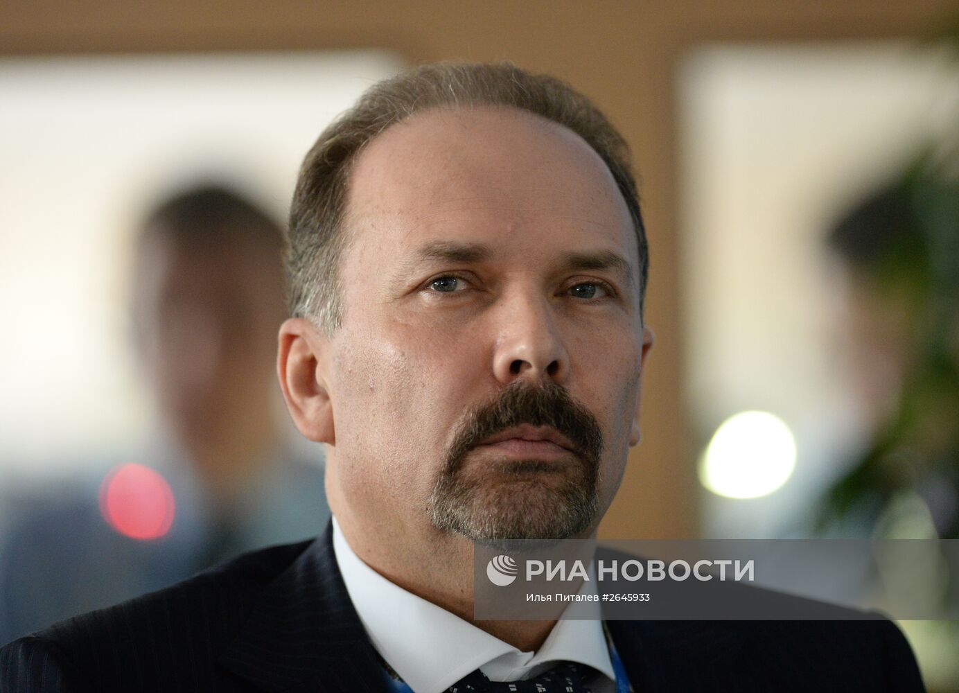 Деловой завтрак "Кластеры: рыночные ниши для различных форм и масштабов бизнеса" в рамках ПМЭФ 2015