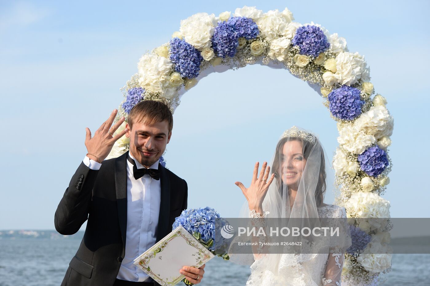 Свадьба российского биатлониста А.Шипулина и Л.Сабитовой состоялась в Екатеринбурге