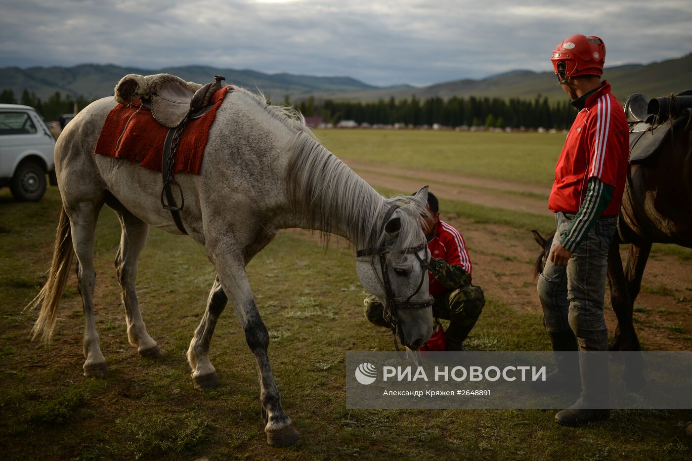 Соревнования по кок бору, в рамках празднования 150-летия единения теленгитов с Россией