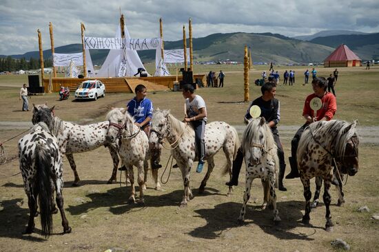 Празднование 150-летнего юбилея Единения теленгитов с Россией