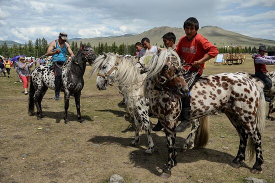 Празднование 150-летнего юбилея Единения теленгитов с Россией