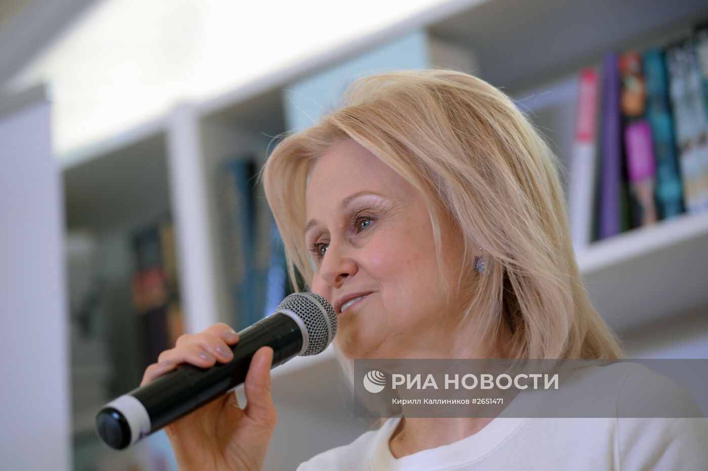 Московский фестиваль "Книги России" на Красной площади. День второй