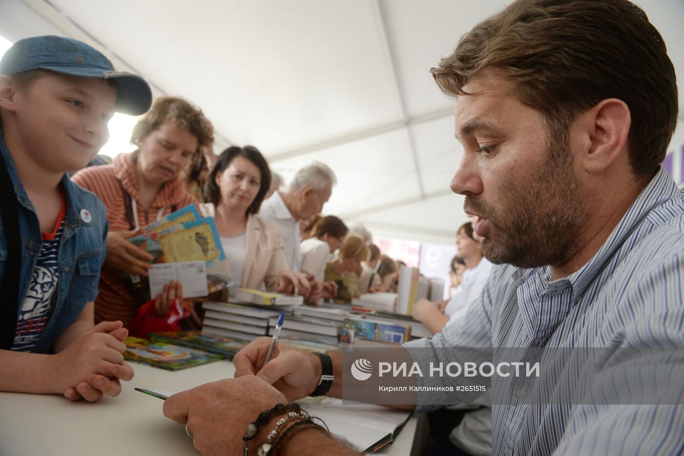 Московский фестиваль "Книги России" на Красной площади. День второй