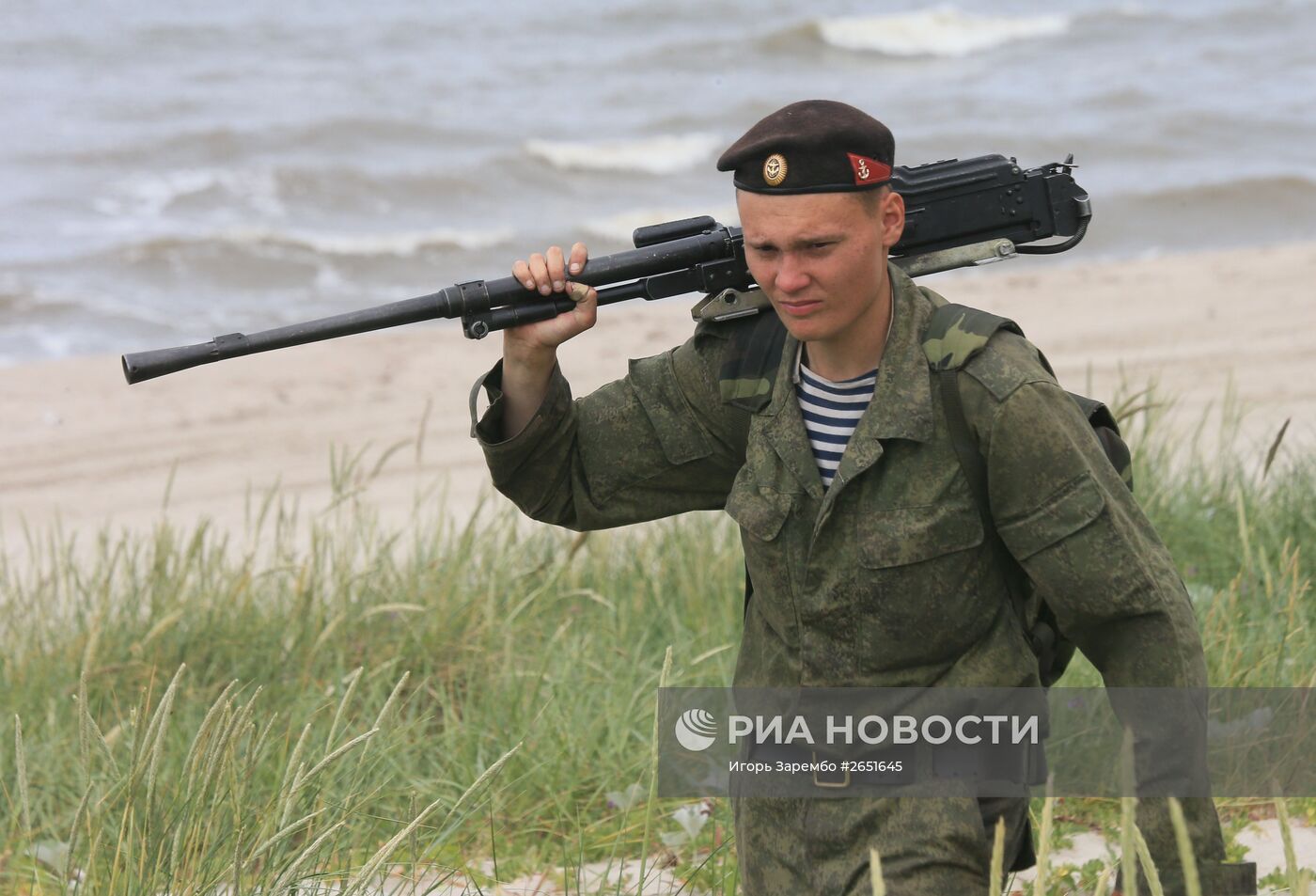 Этап конкурса морской пехоты береговых войск ВМФ "Балтийское дерби-2015"