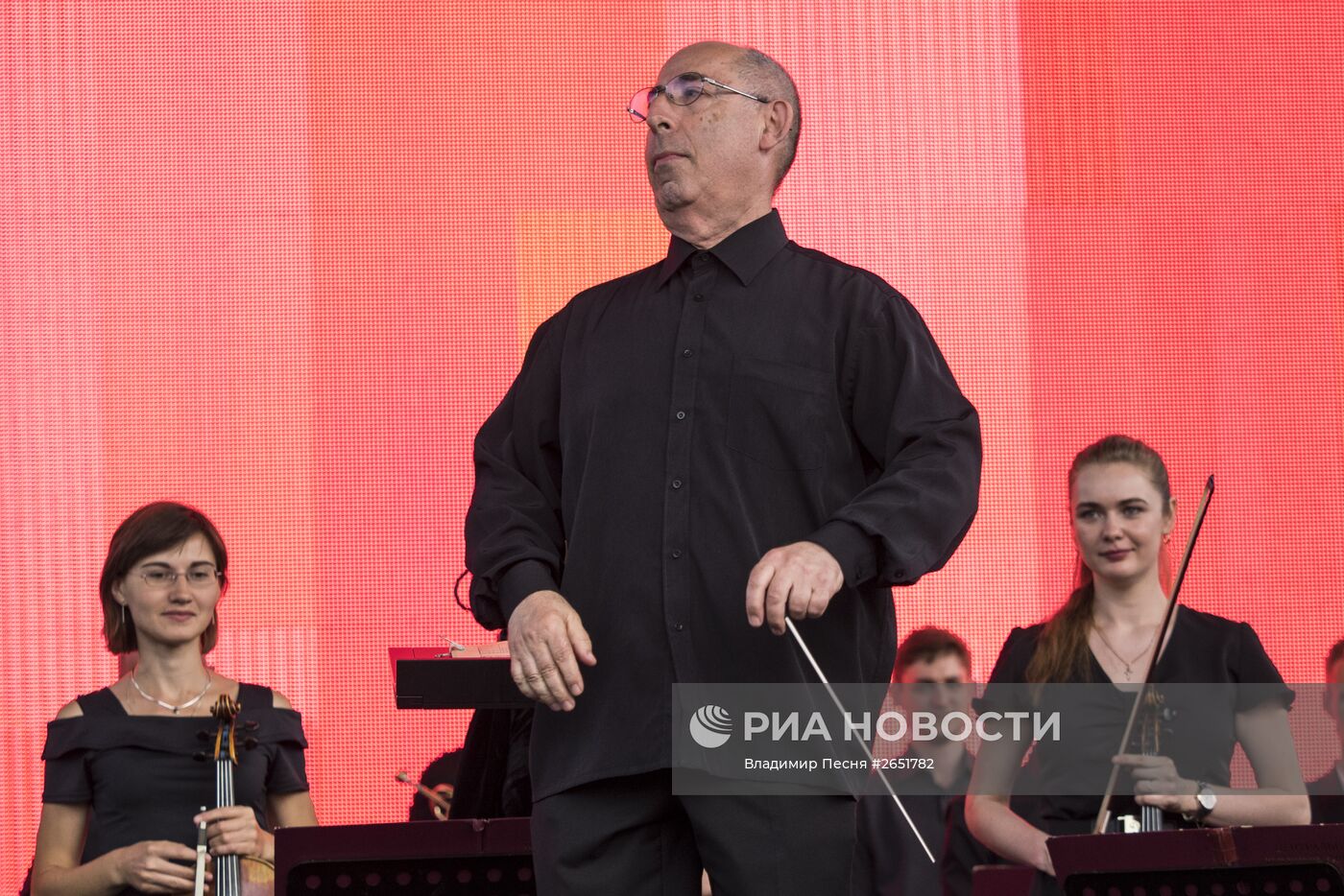 Московский фестиваль "Книги России" на Красной площади. День второй