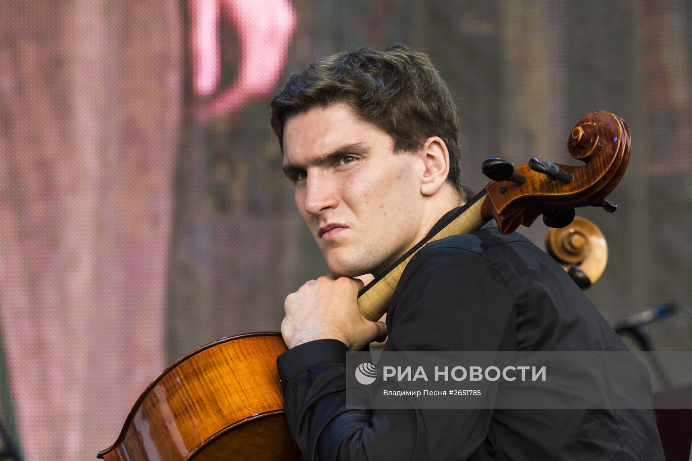 Московский фестиваль "Книги России" на Красной площади. День второй