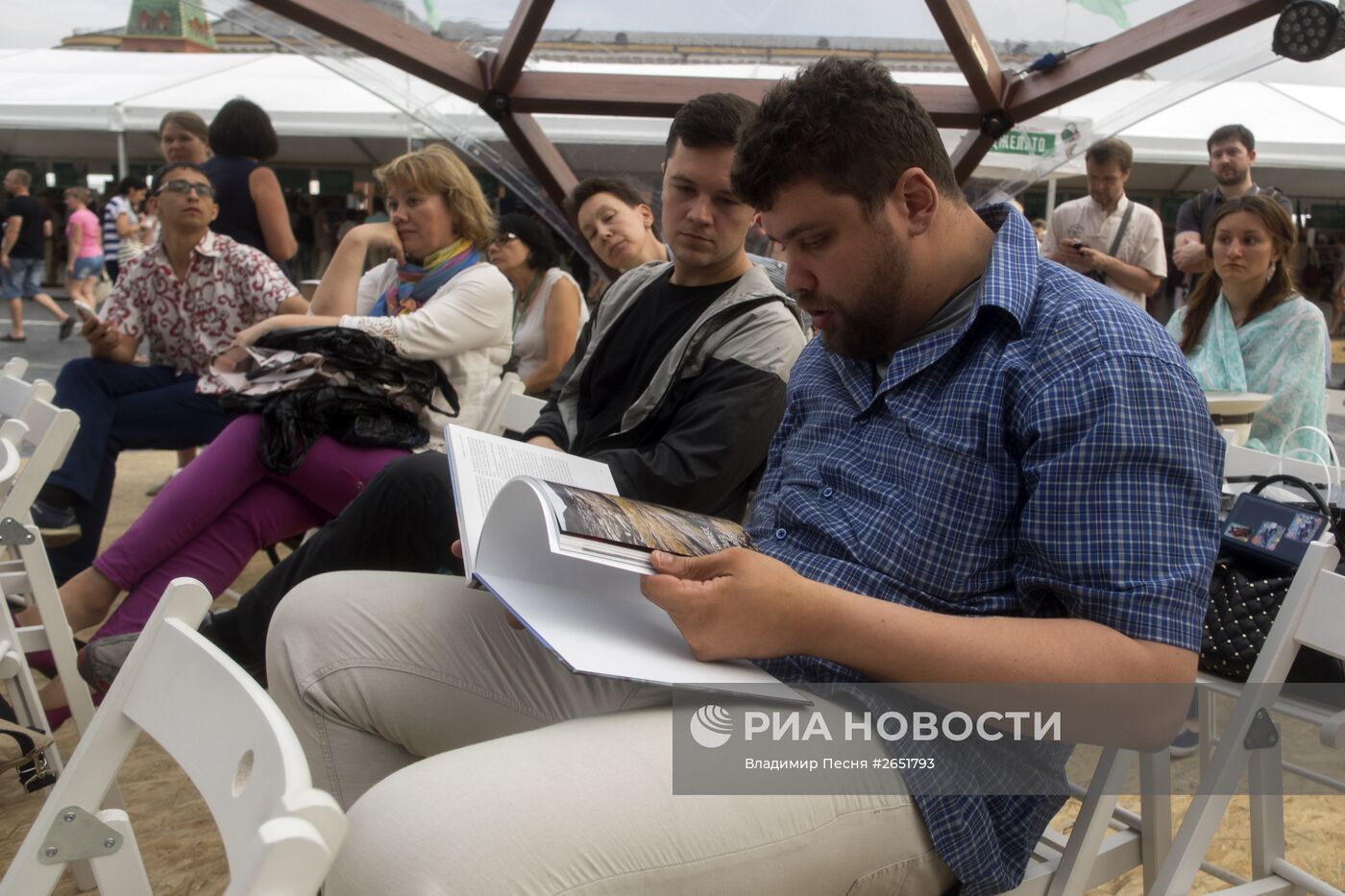 Московский фестиваль "Книги России" на Красной площади. День второй