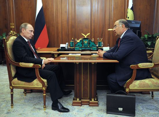 Рабочая встреча президента России В.Путина с основателем USM Holdings Алишером Усмановым