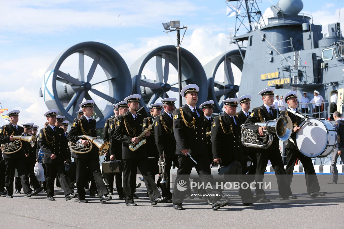 Международный военно-морской салон в Санкт-Петербурге