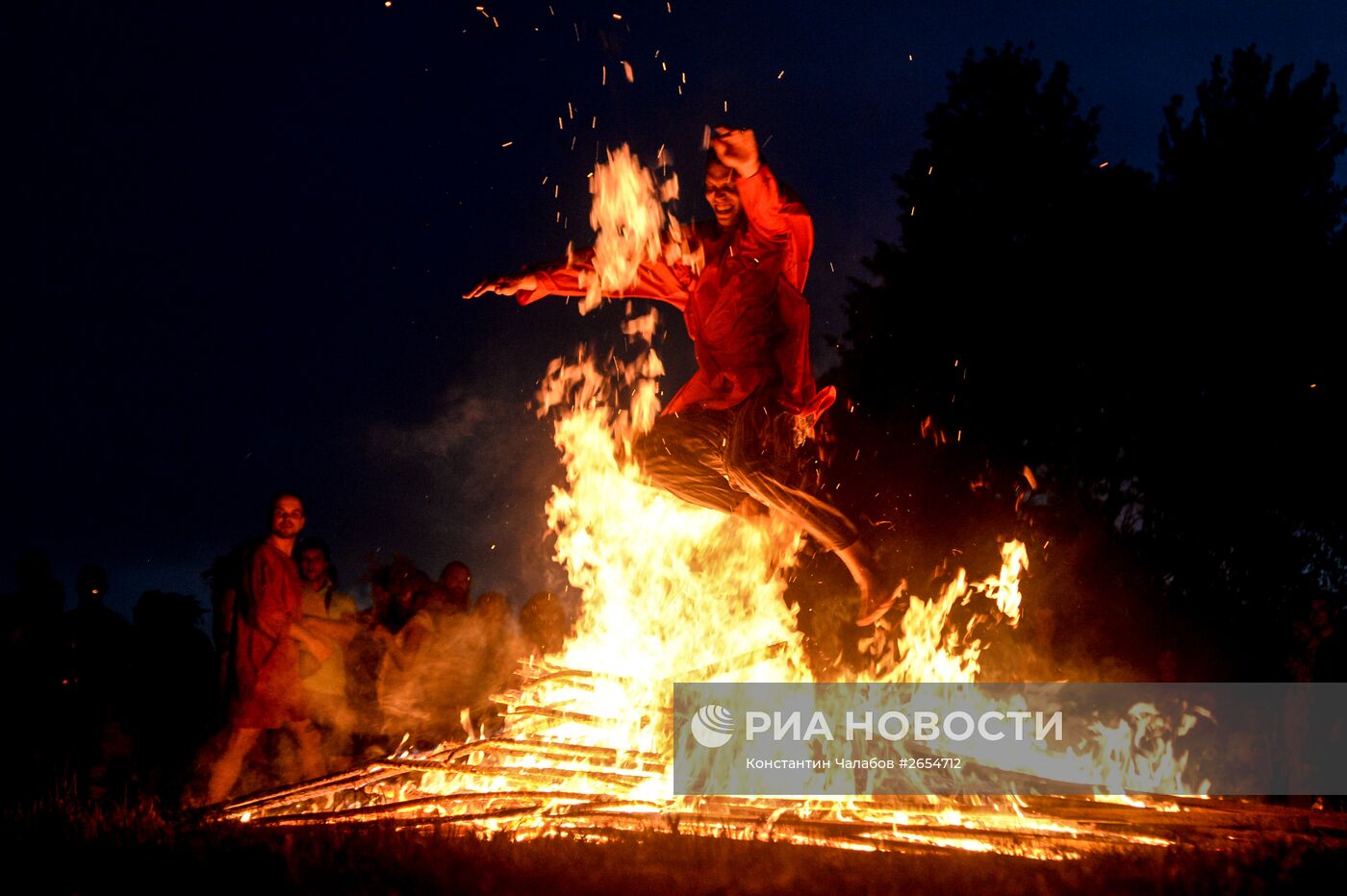 Празднование Ивана Купалы в Новгородской области