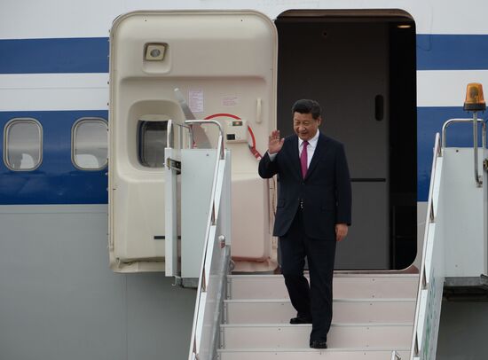 Прилёт в Уфу Председателя Китайской Народной Республики Си Цзиньпина