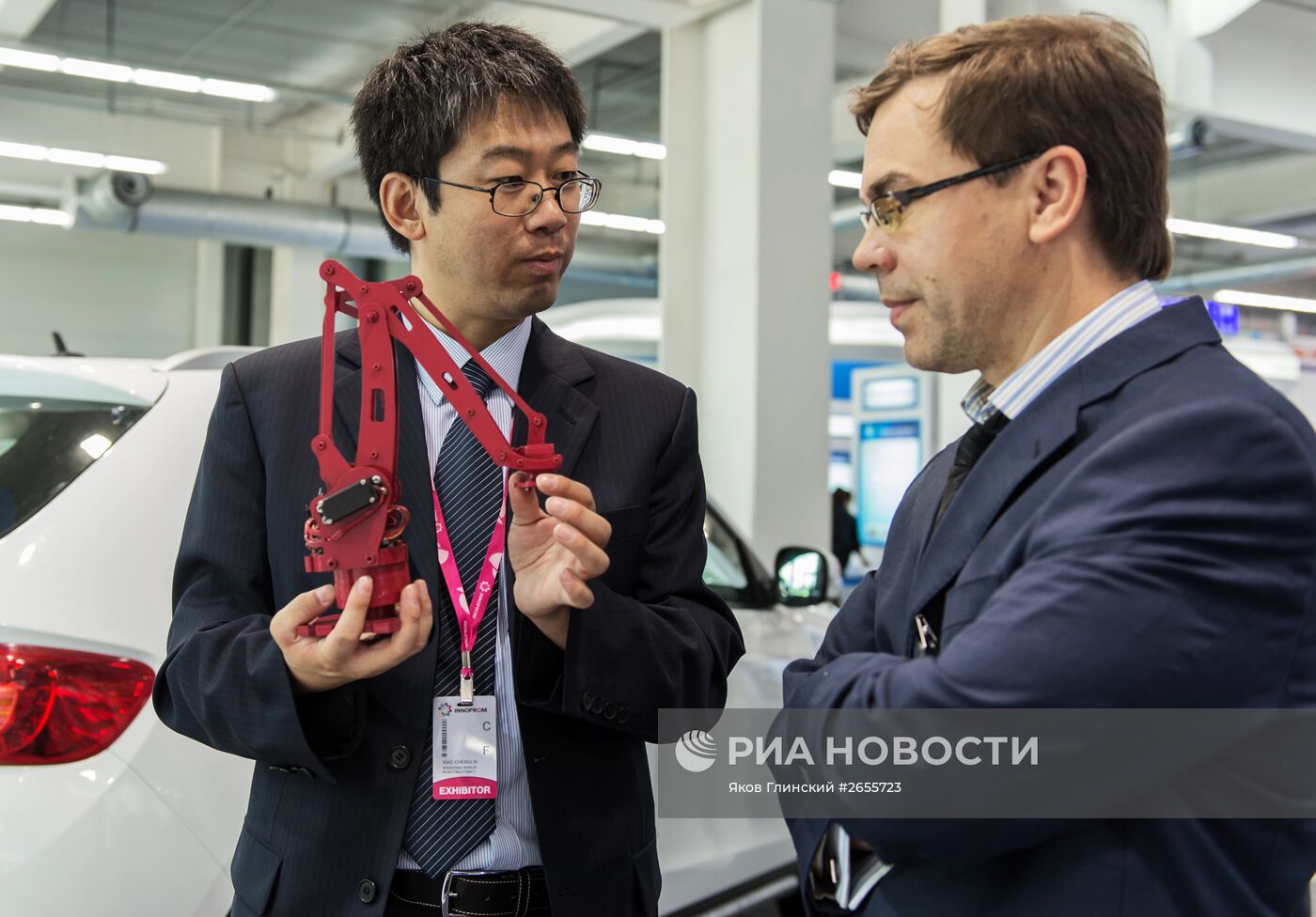 Международная промышленная выставка "Иннопром 2015". День второй