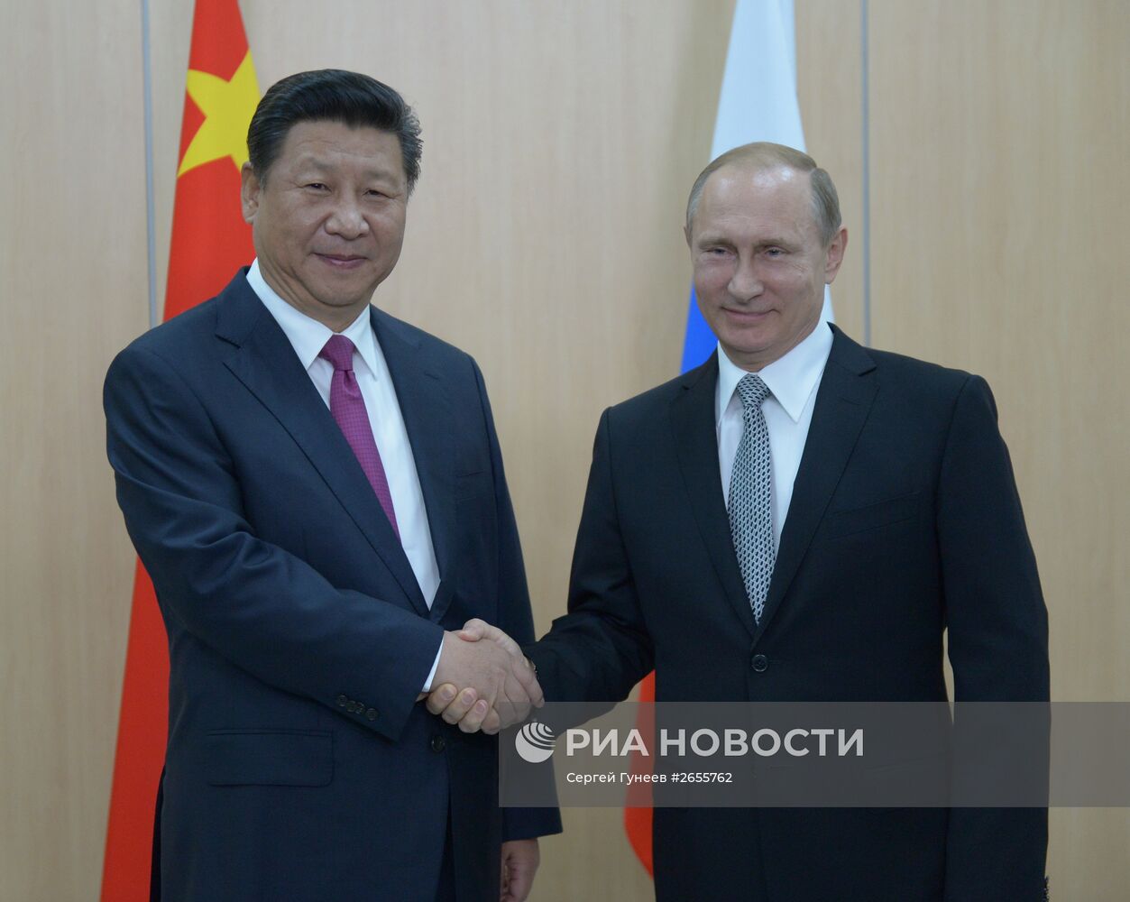Беседа Президента Российской Федерации Владимира Путина с Председателем Китайской Народной Республики Си Цзиньпином