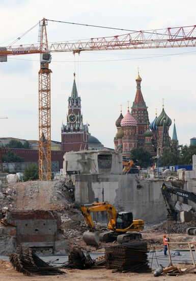 Археологические раскопки в парке "Зарядье"