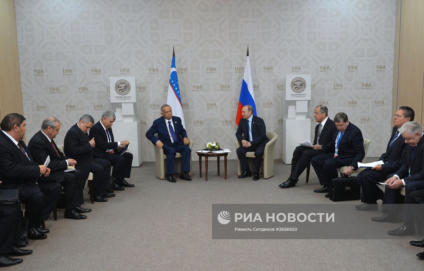 Беседа Президента Российской Федерации Владимира Путина с Президентом Узбекистана Исламом Каримовым