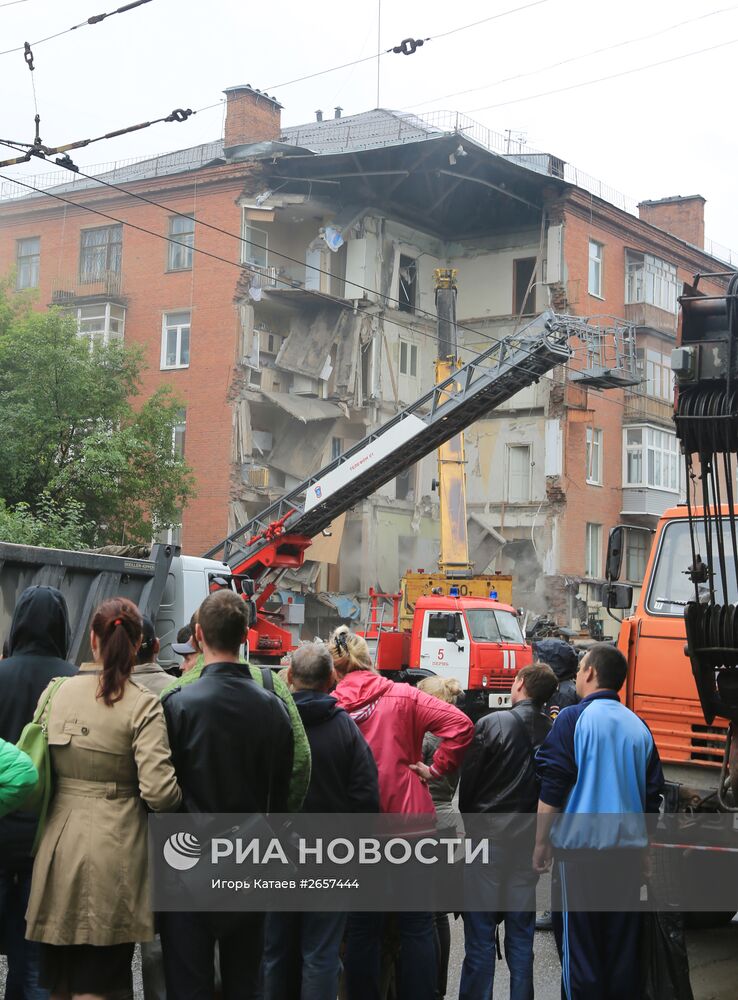 Обрушение дома в Перми