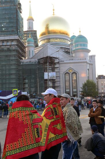 Празднования Ураза-Байрама в Москве