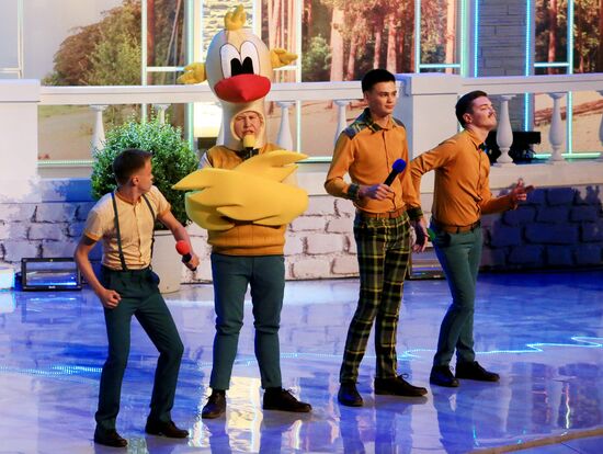 Музыкальный фестиваль "Голосящий КиВиН" в Калининградской области