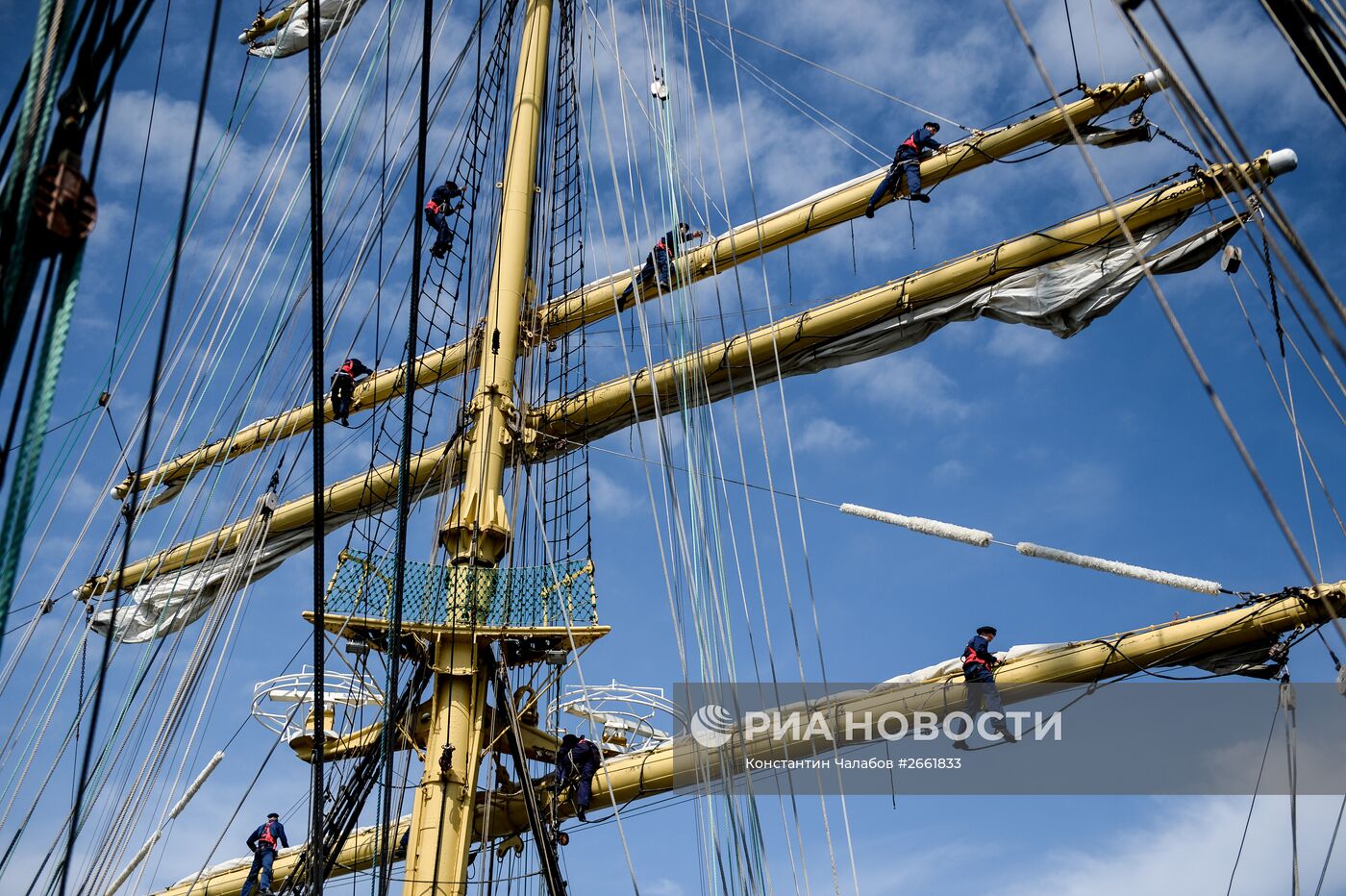 Прогулка на барке "Крузенштерн"