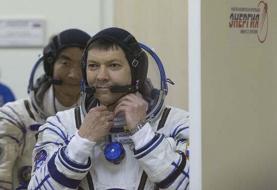 Старт космического корабля "Союз ТМА-17М" с космодрома Байконур