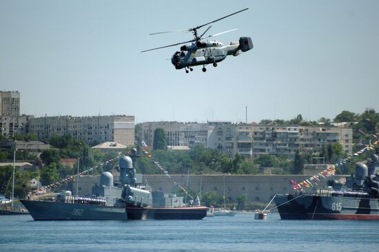Генеральная репетиция военно-морского парада в Севастополе