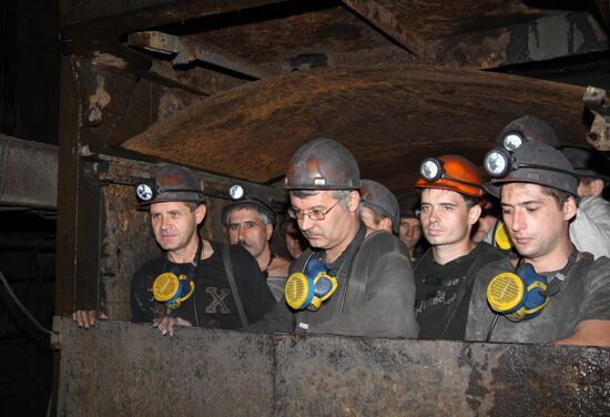 Ввод в эксплуатацию 11 южной лавы на шахте "Прогресс" в Донецкой области