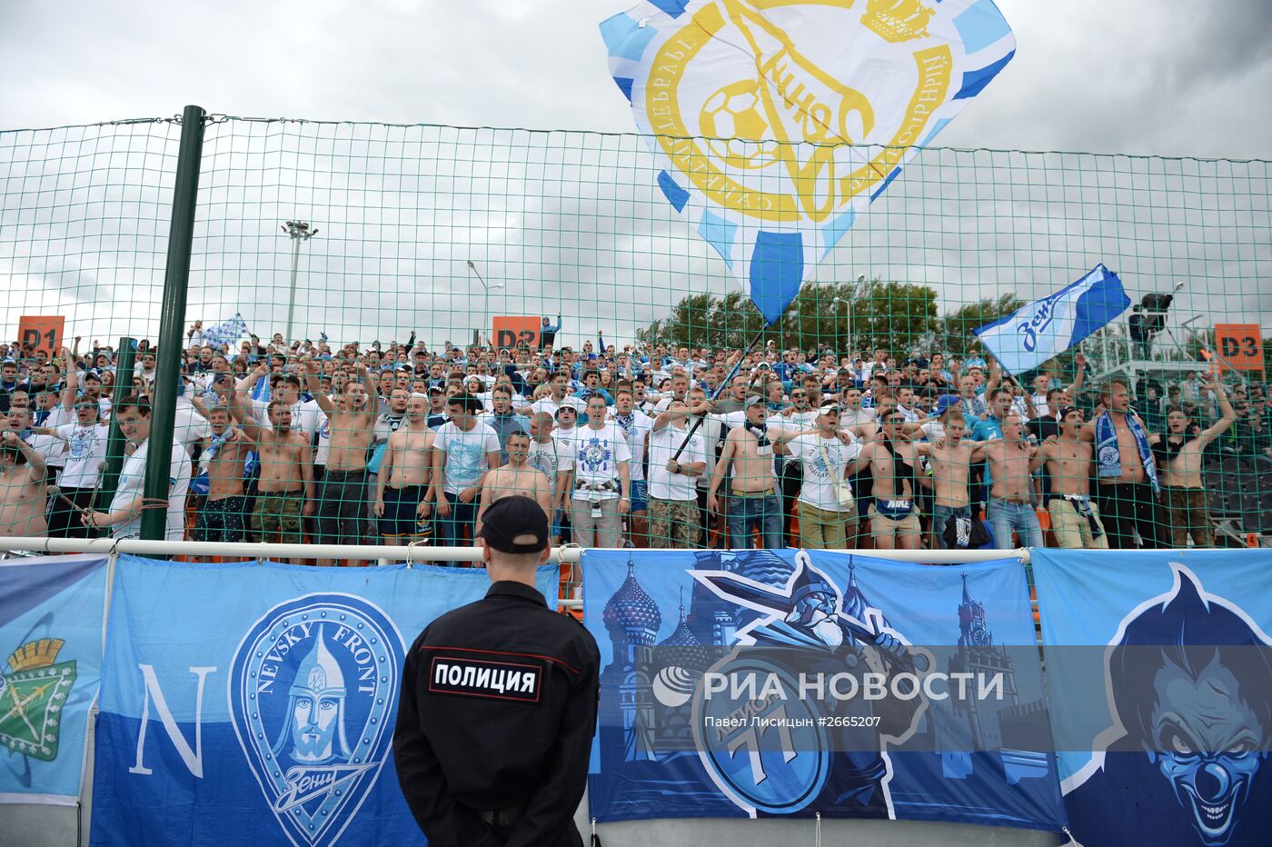 Футбол. РФПЛ. Матч "Урал" - "Зенит"