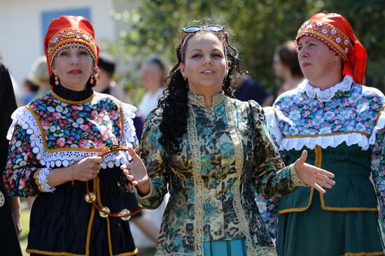 Фестиваль "Русское поле" в Царицыно